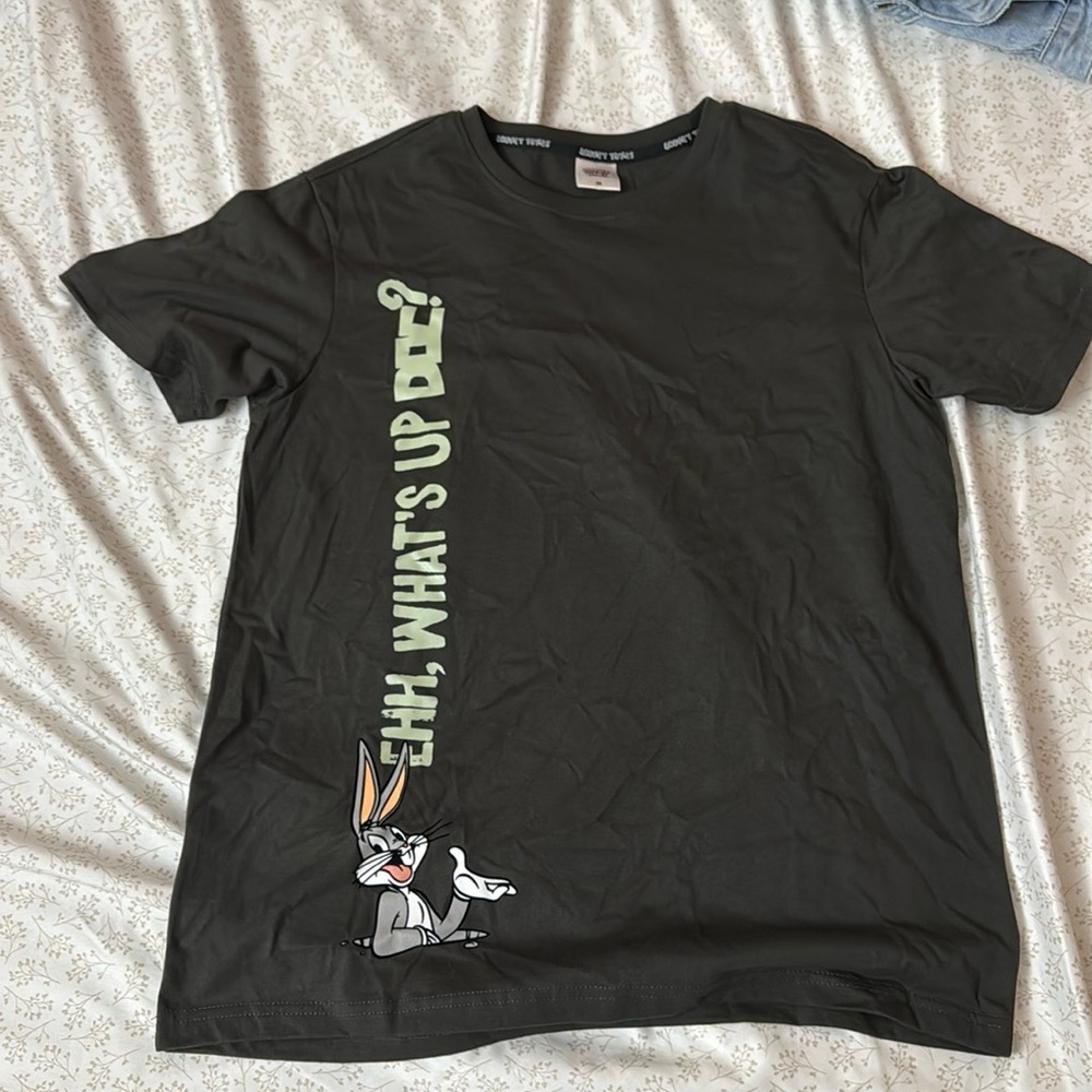 Looney Tunes Shirt